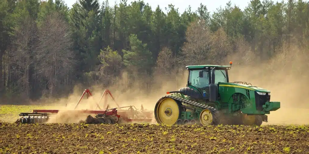 Colorado Workers’ Comp for Tractor Accidents, Injuries & Death